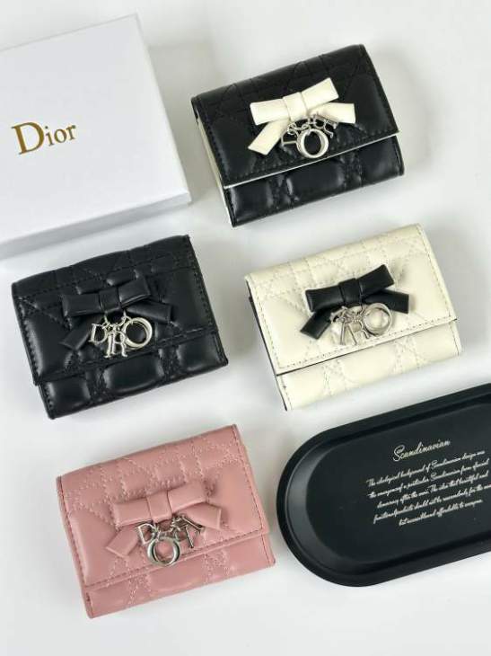 Picture of Dior Wallets _SKUfw239326129fw